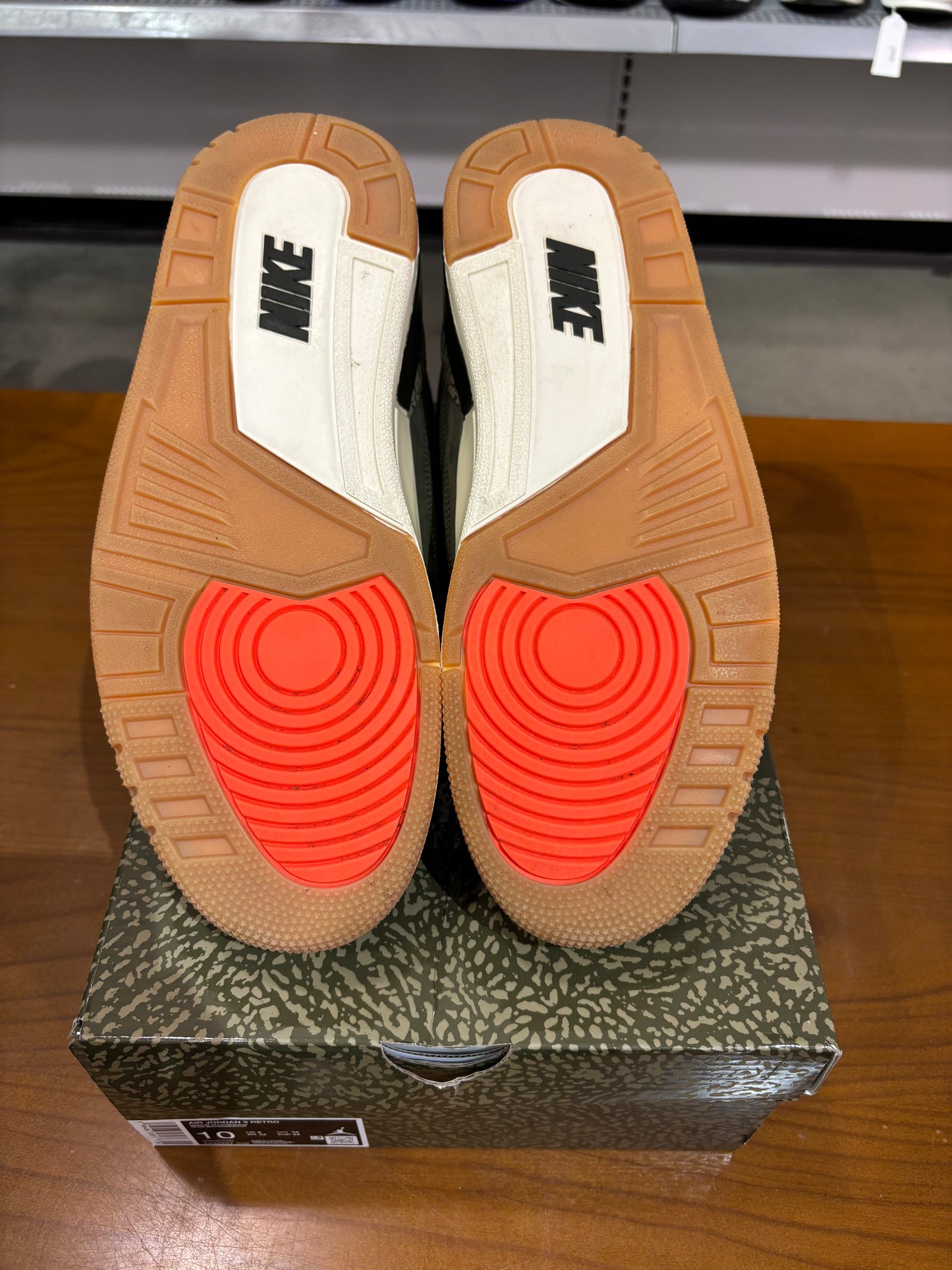 Preowned Air Jordan 3 Family Affair
