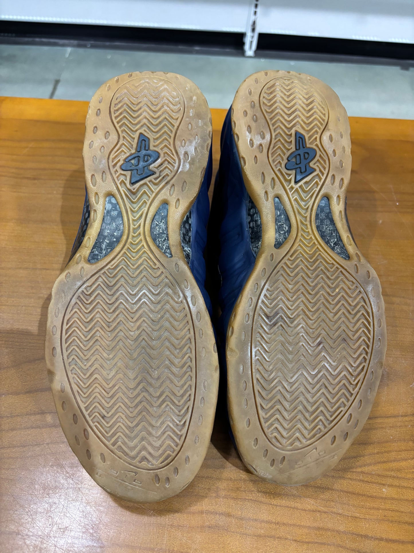 Preowned Nike Foamposite Navy Gum