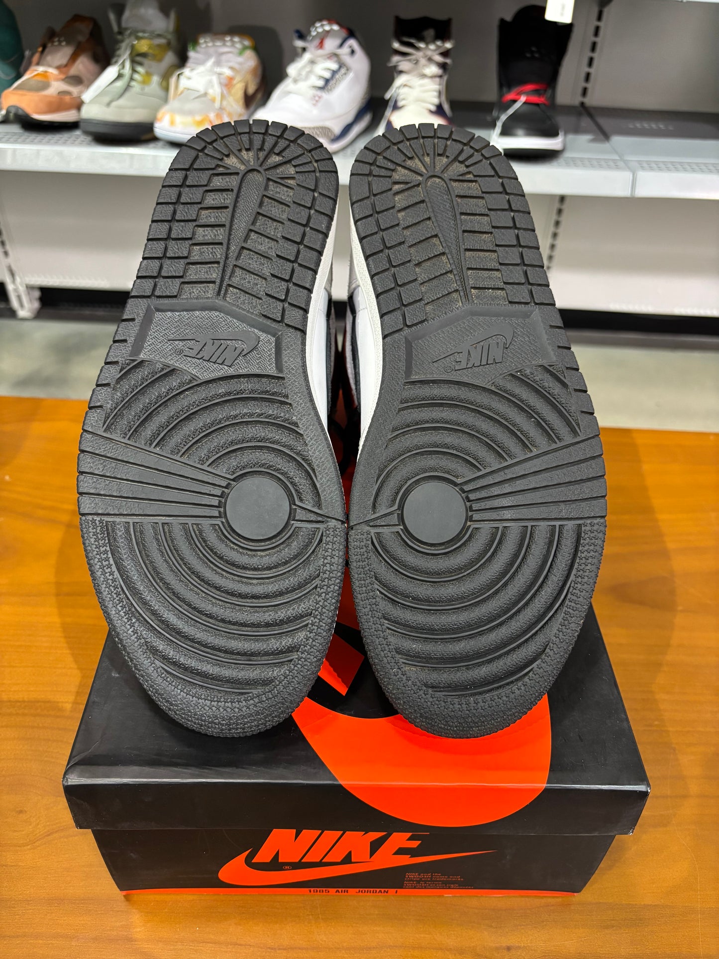 Preowned Air Jordan 1 Light Smoke Grey