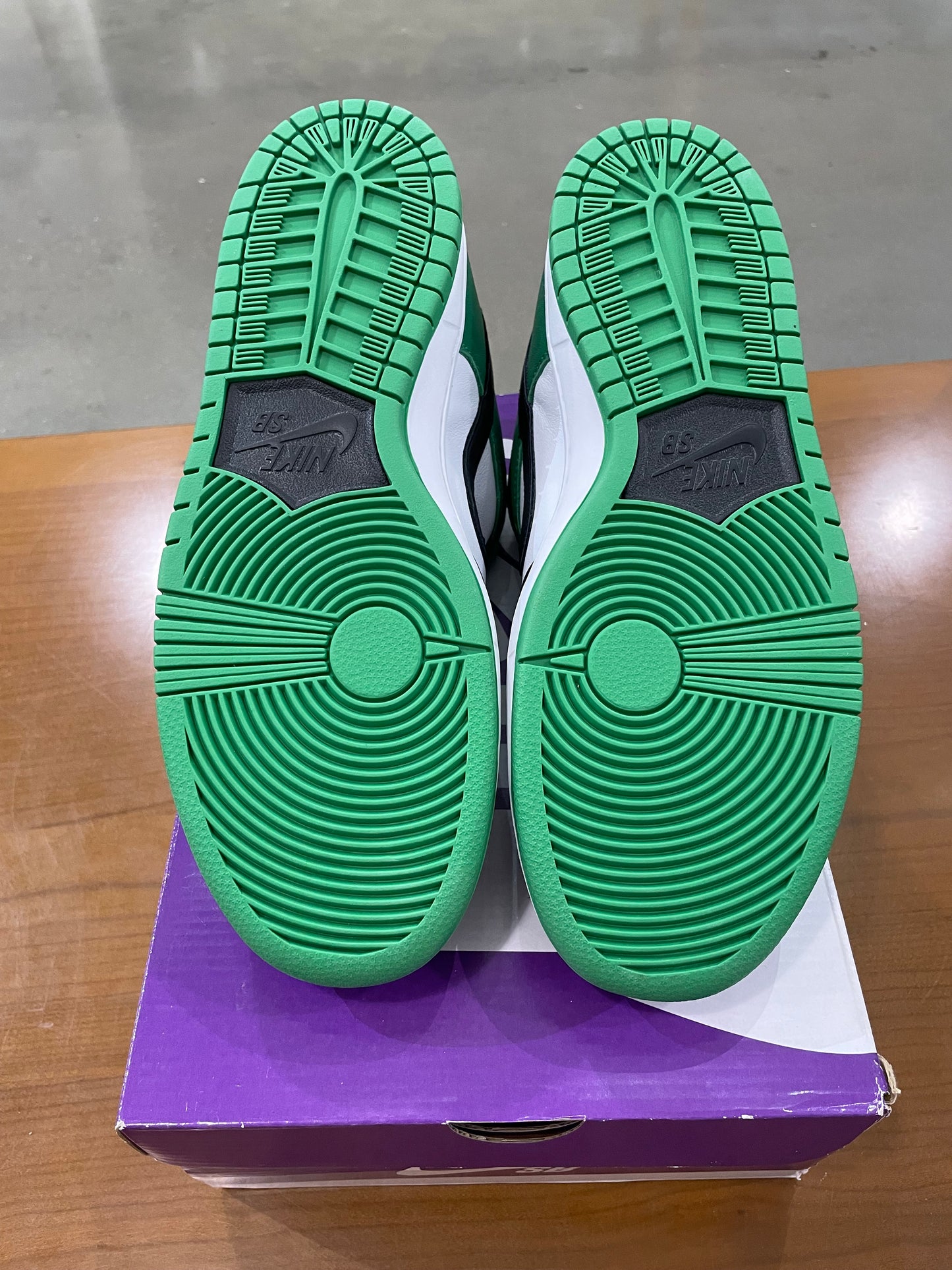 Nike SB Dunk Low Classic Green