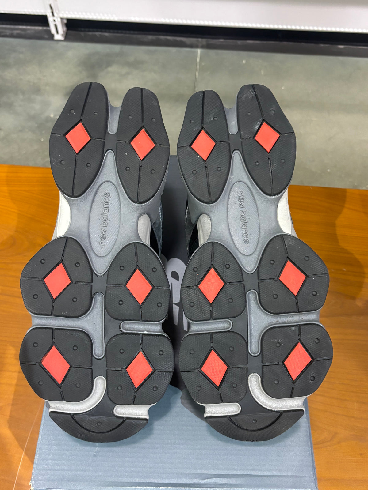 Preowned new balance 9060 Black Castlerock Grey