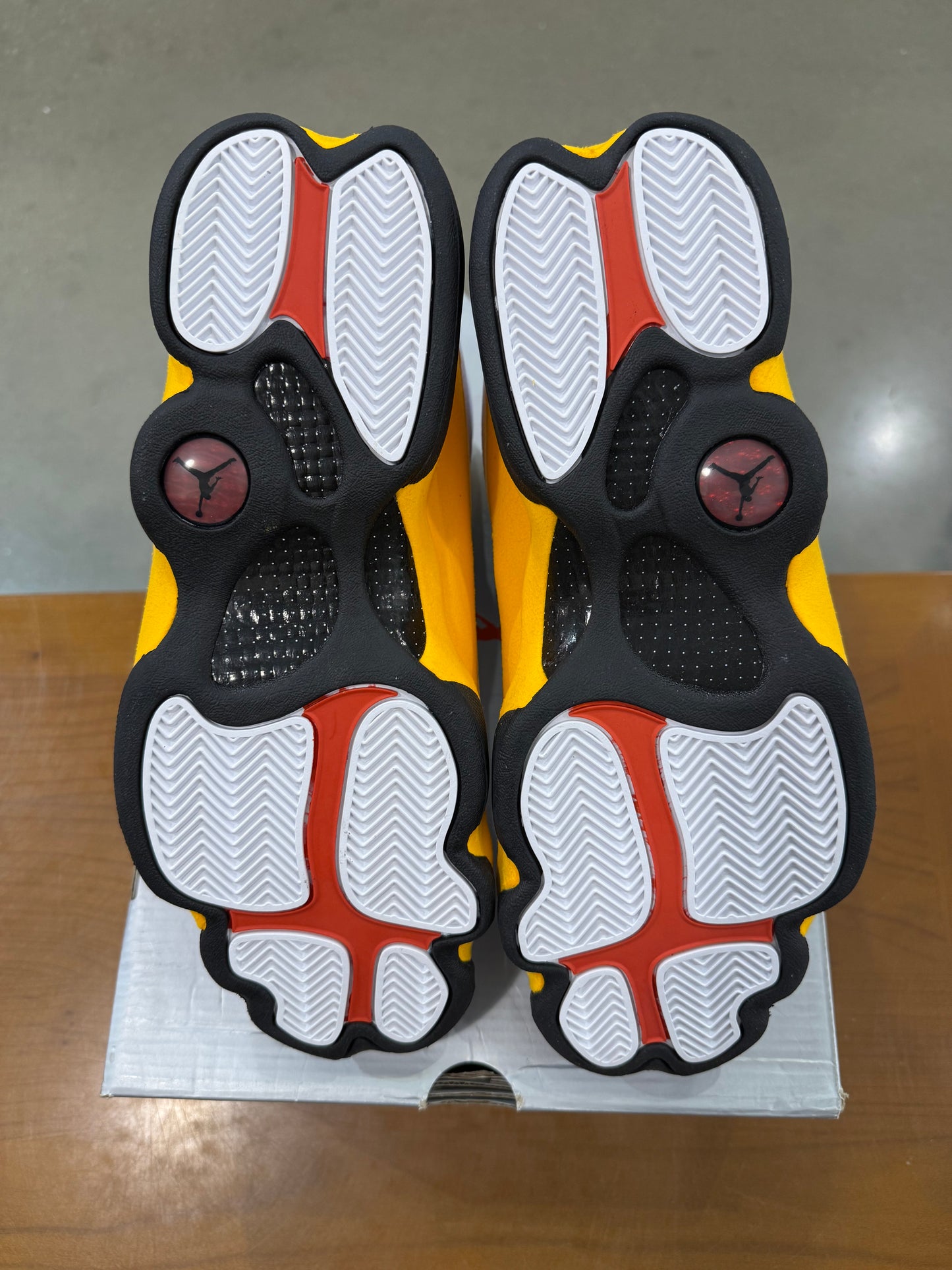 Air Jordan 13 Del Sol