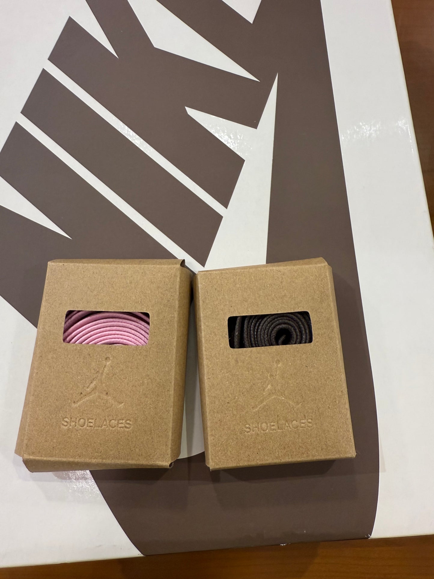 Travis Scott Air Jordan 1 Low Velvet Brown