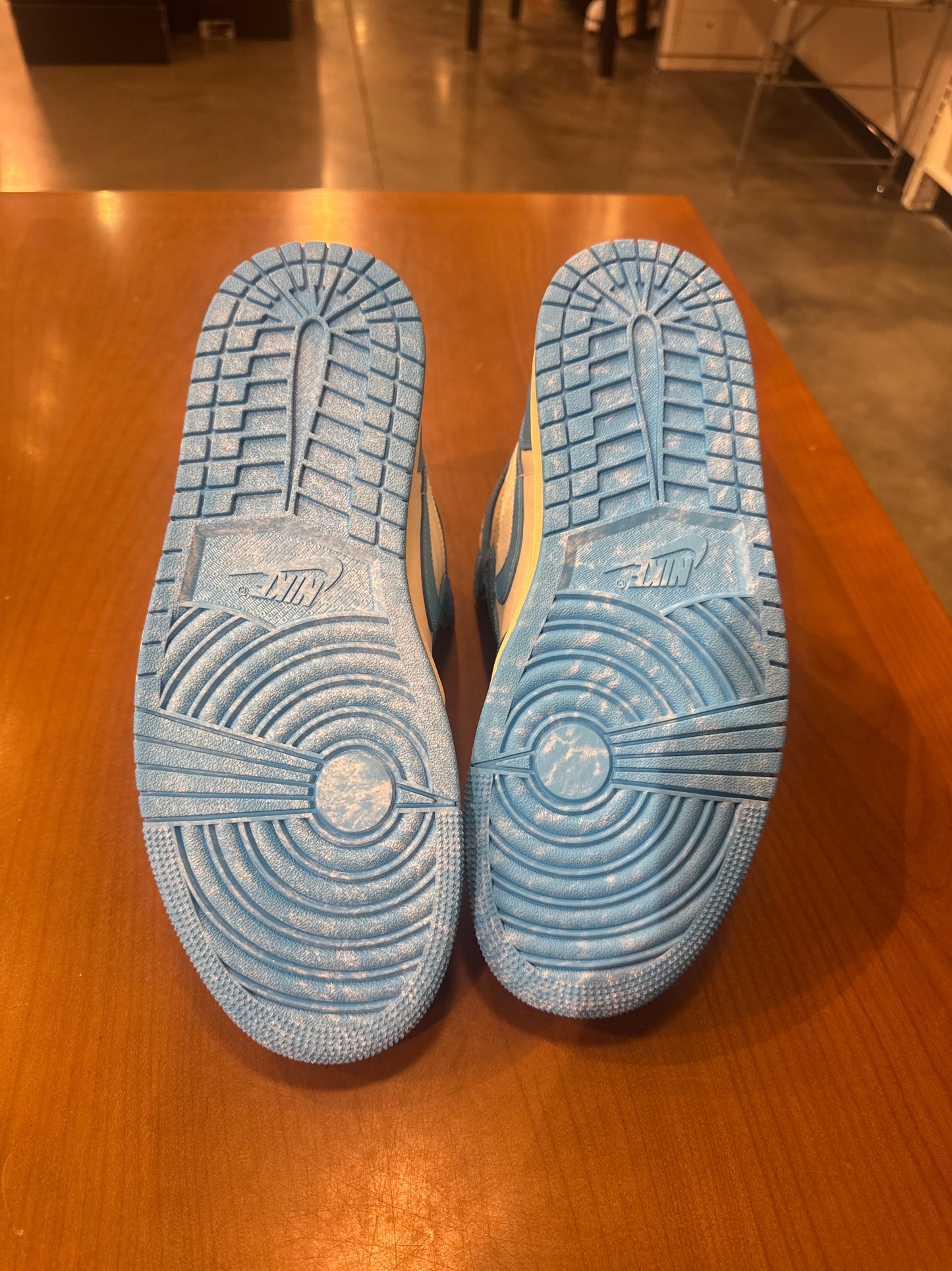 Air Jordan 1 UNC Reimagined(No Box Lid)