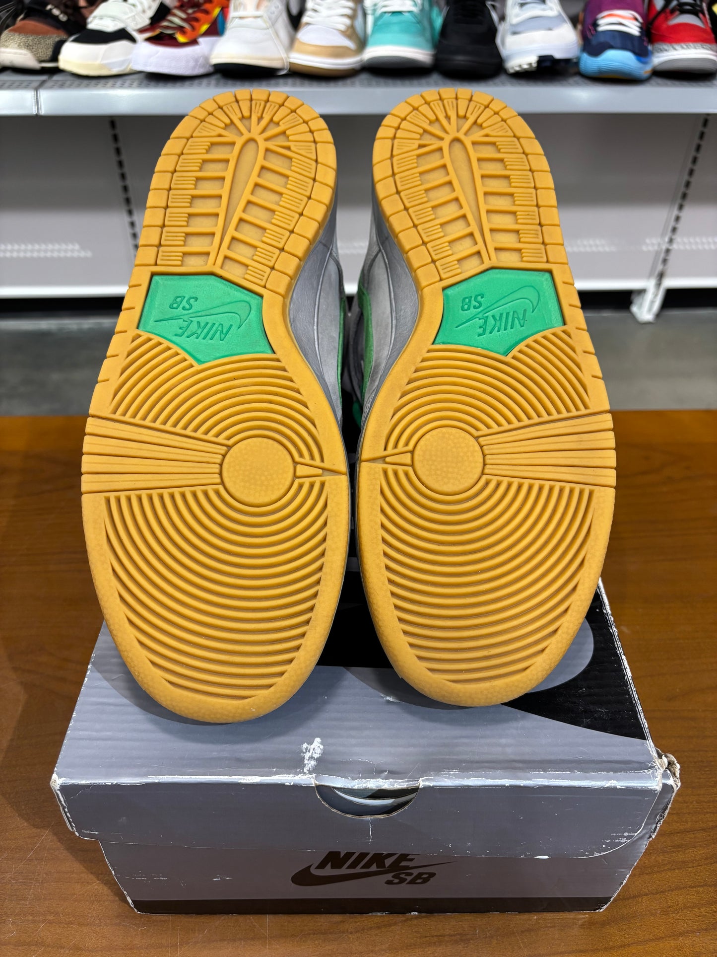 Preowned Nike SB Dunk High Silver Box