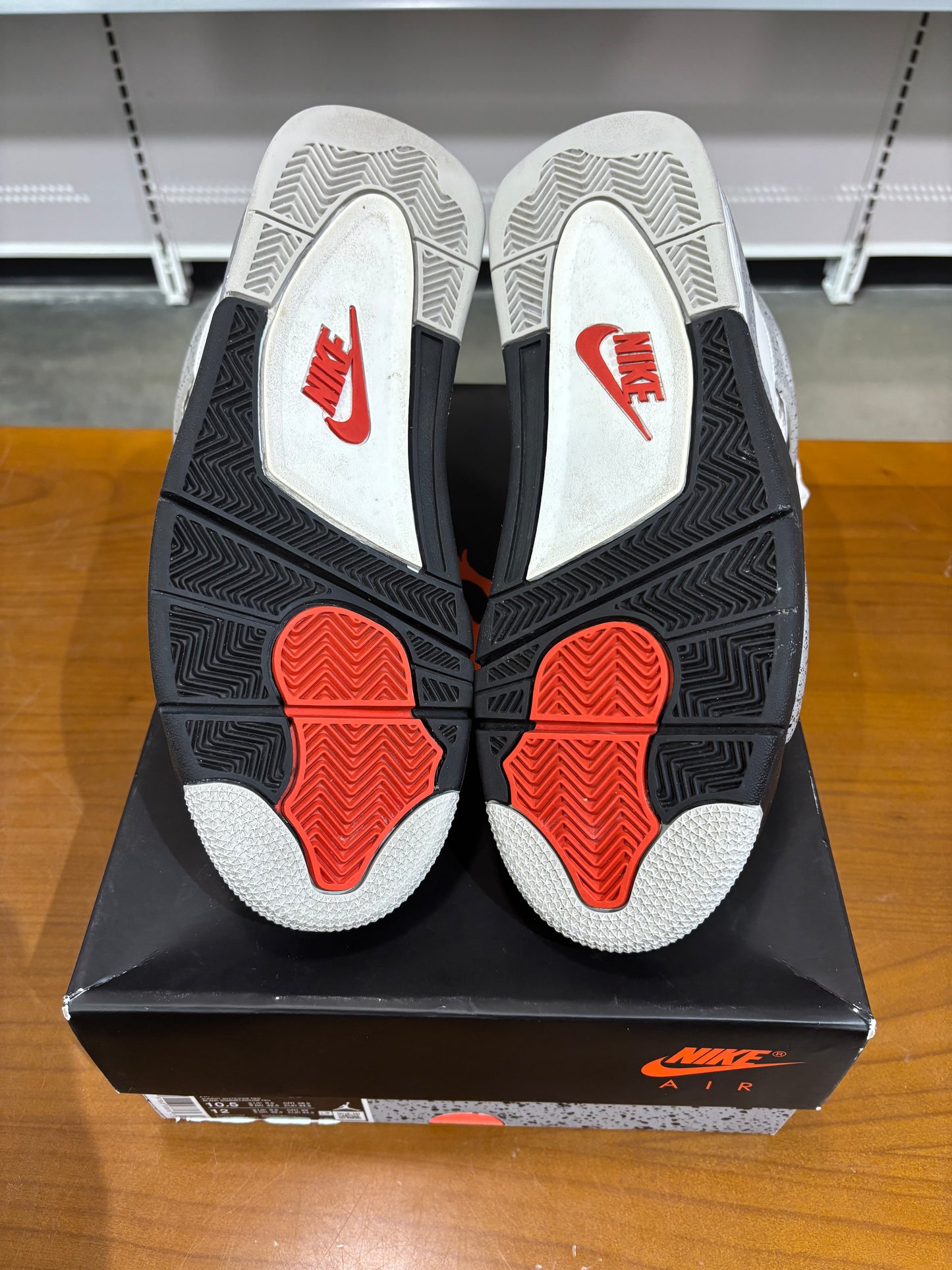 Preowned Air Jordan 4 White Cement