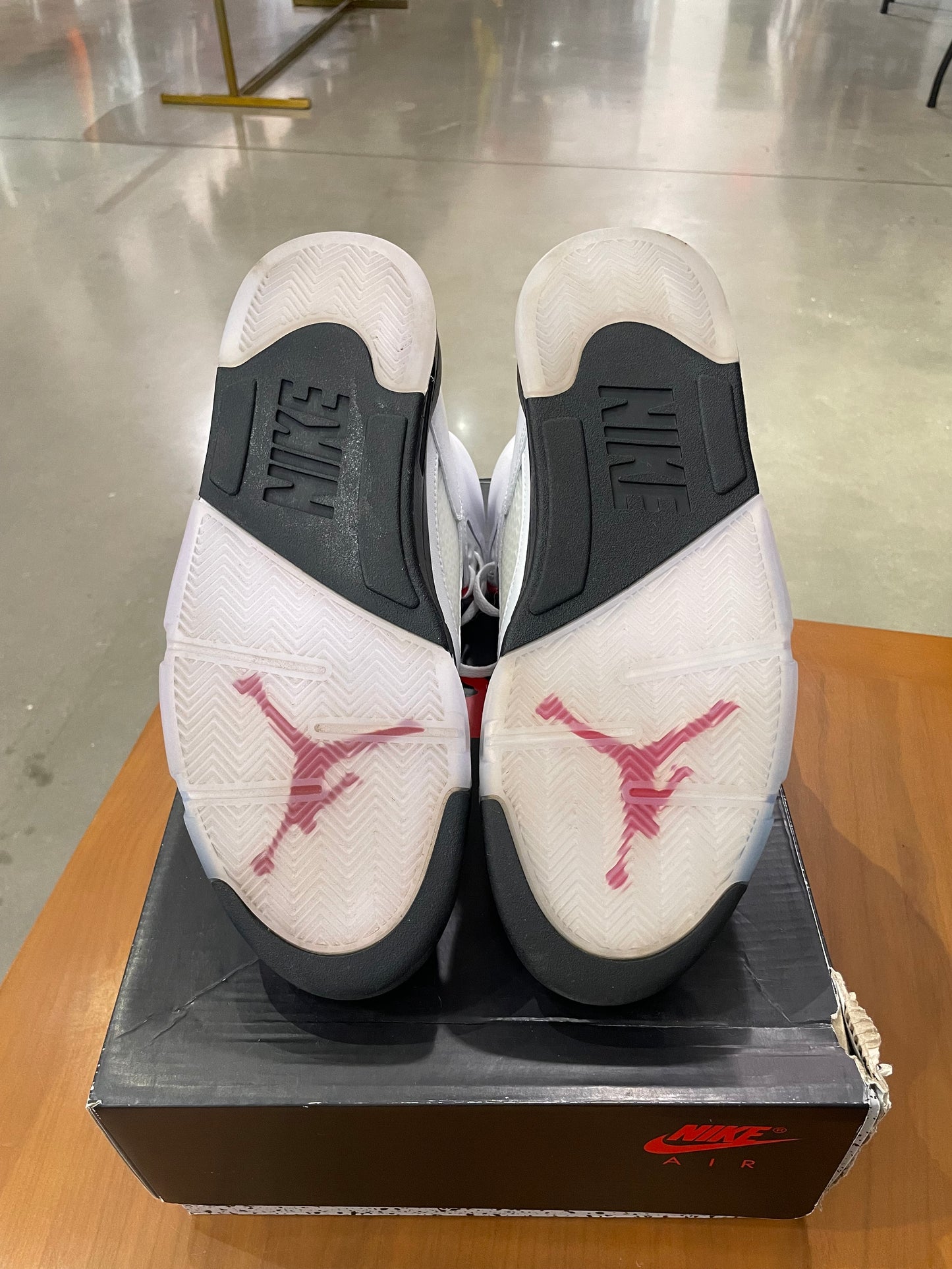 Preowned Air Jordan 5 Fire Red