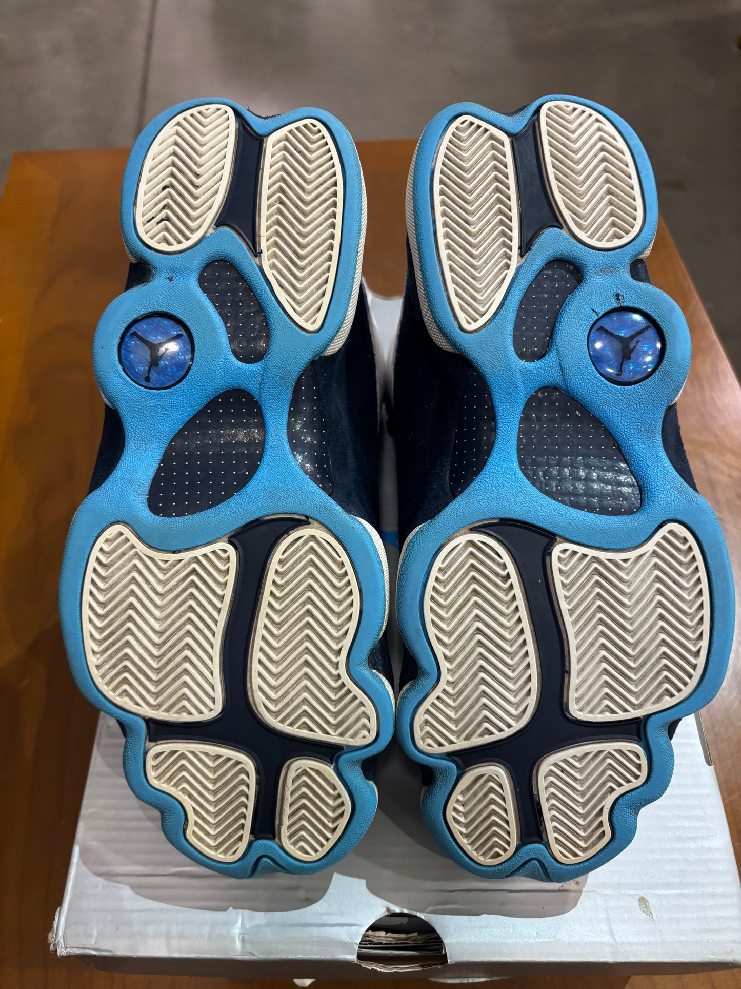 Preowned Air Jordan 13 Obsidian