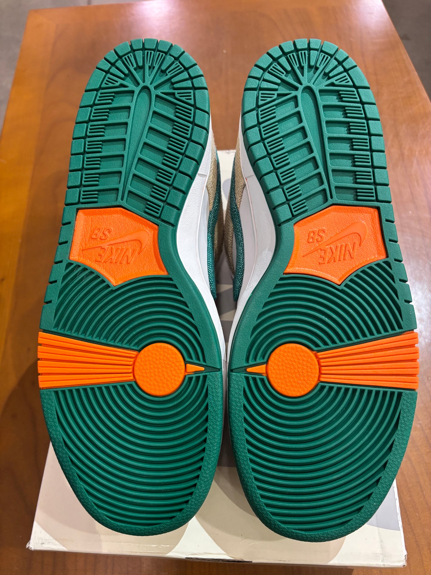 Nike SB Dunk Low Jarritos