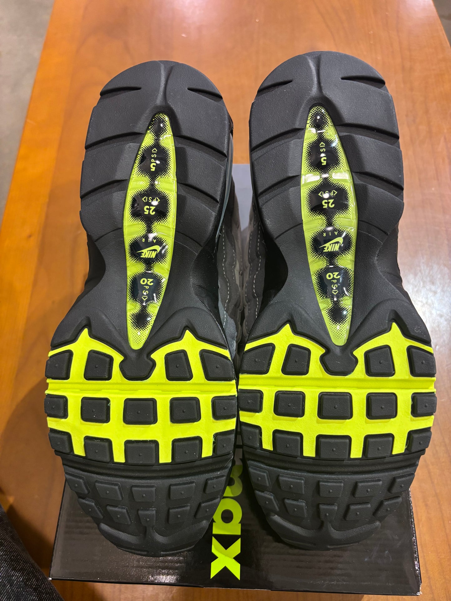 Nike Air Max 95 OG Big Bubble Neon