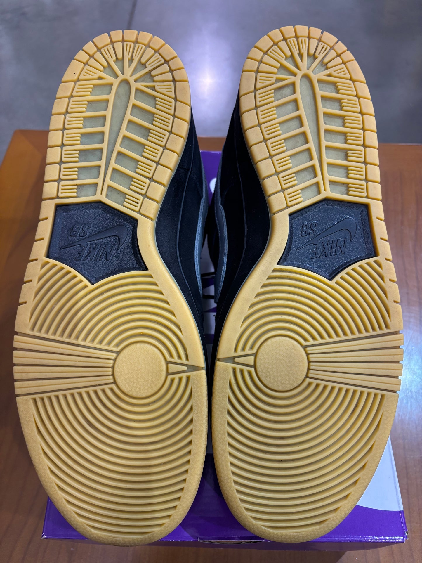 Preowned Nike Sb Dunk Low Grey Fog