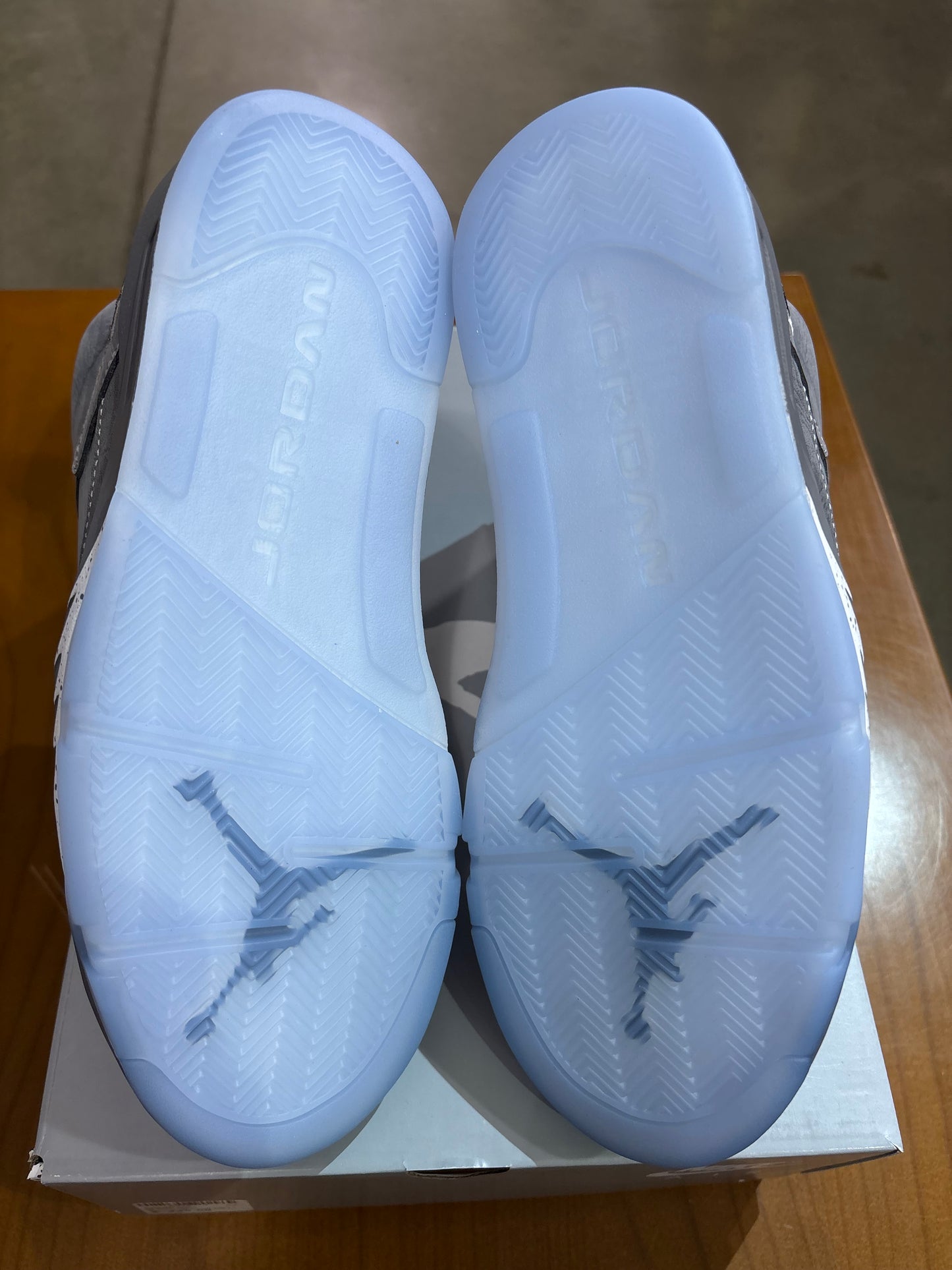 Air Jordan 5 Wolf Grey