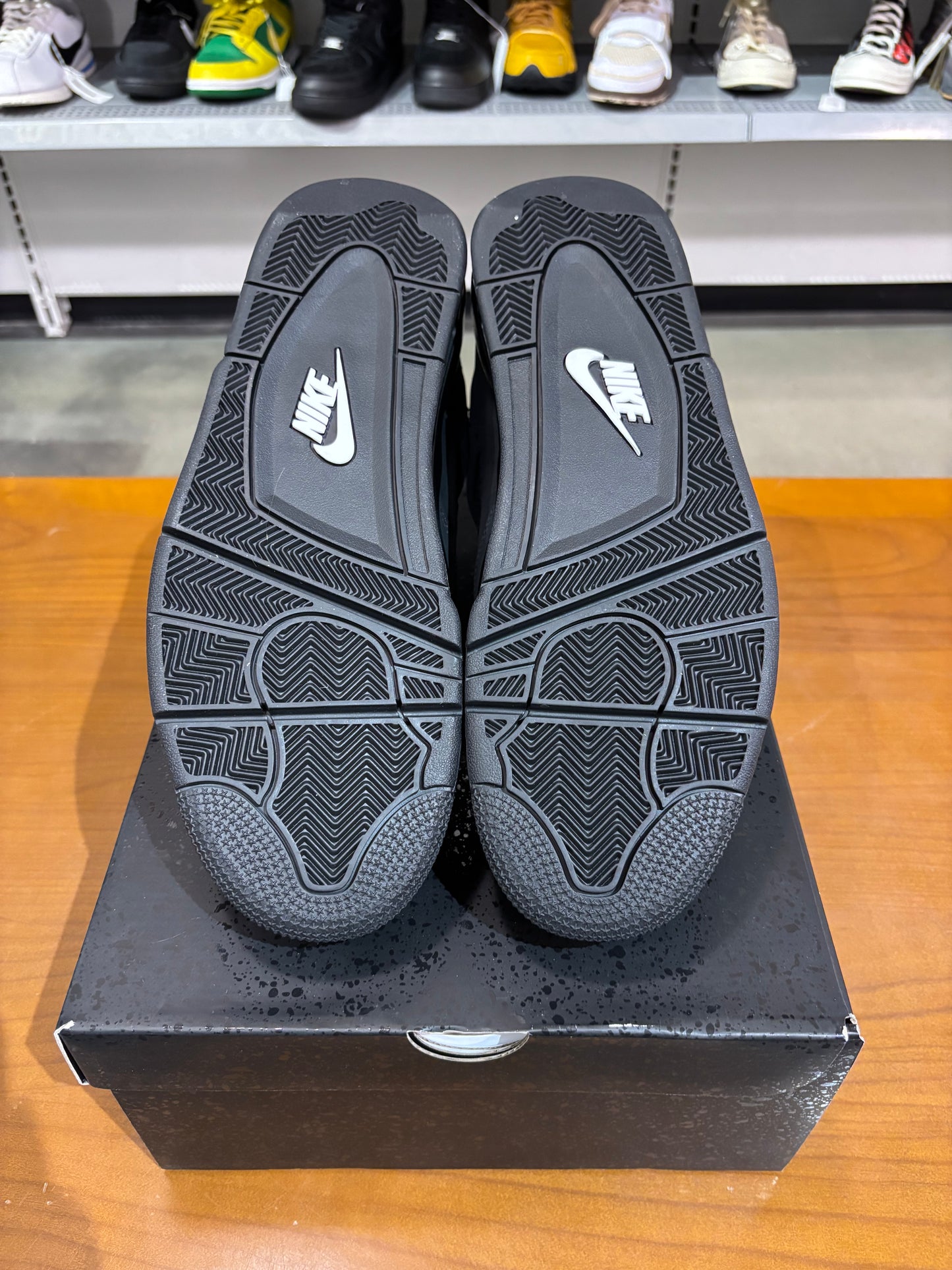 Air Jordan 4 Black Cat