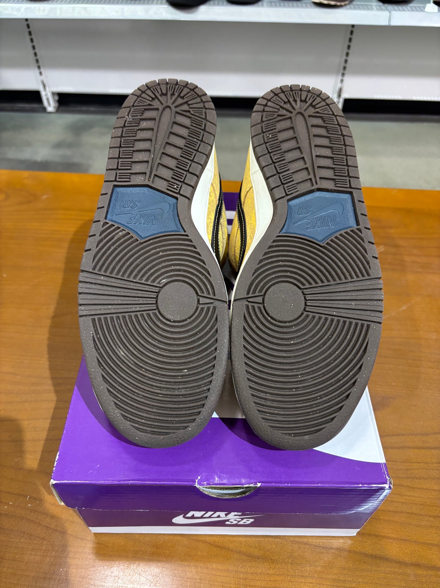 Preowned Nike SB Dunk Low City of Cinema