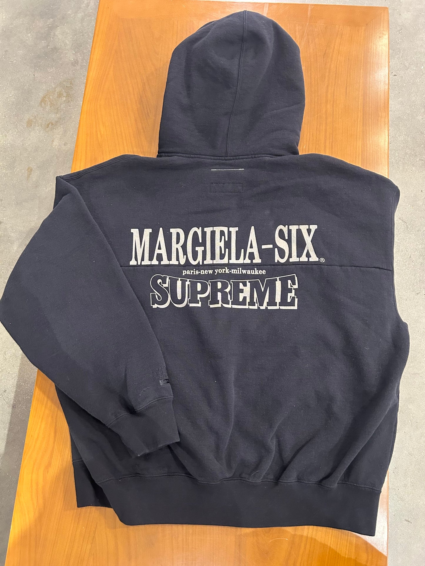 Supreme MM6 Maison Margiela Eagle Zip Up Hooded Sweatshirt Black