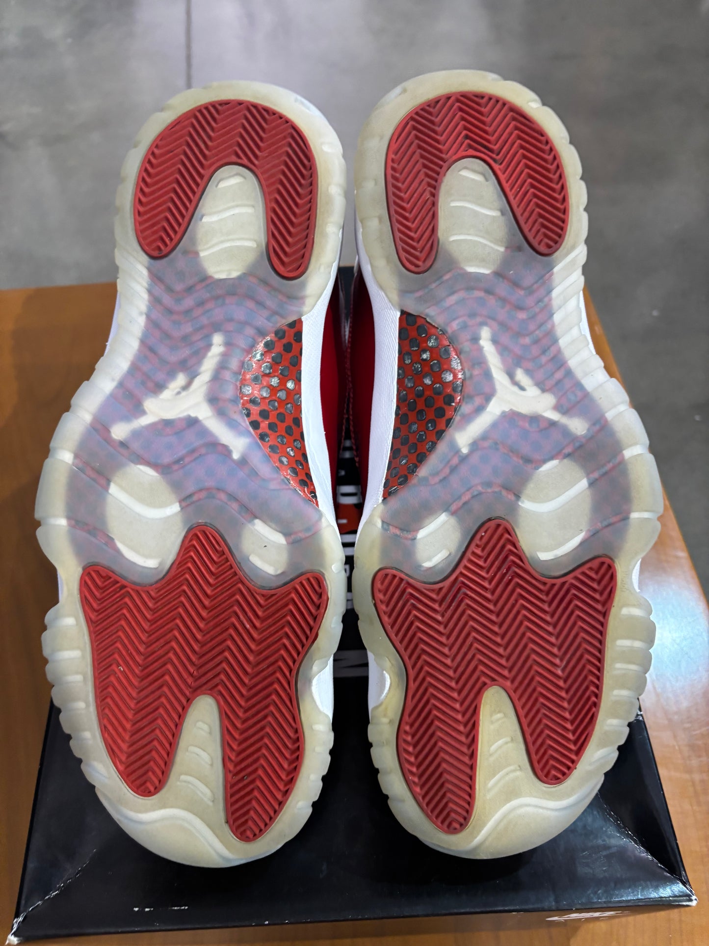 Preowned Air Jordan 11 Cherry