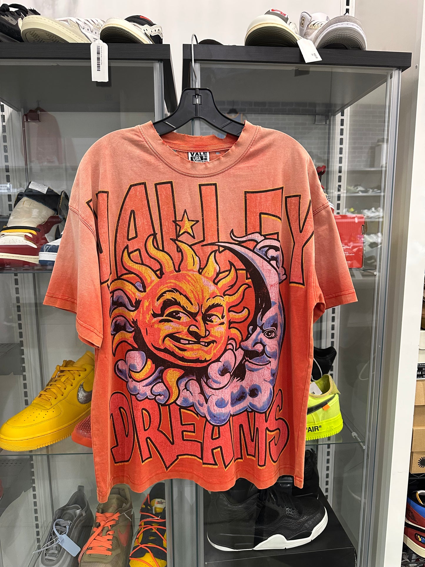 Vale Forever Red Sun Tee