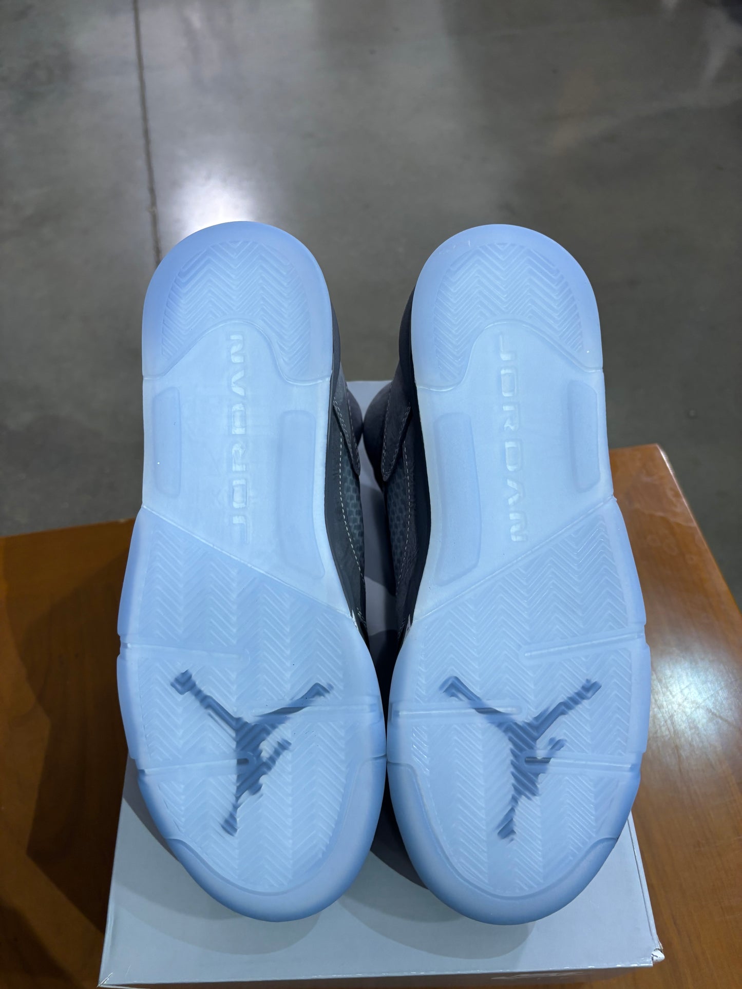 Air Jordan 5 Wolf Grey
