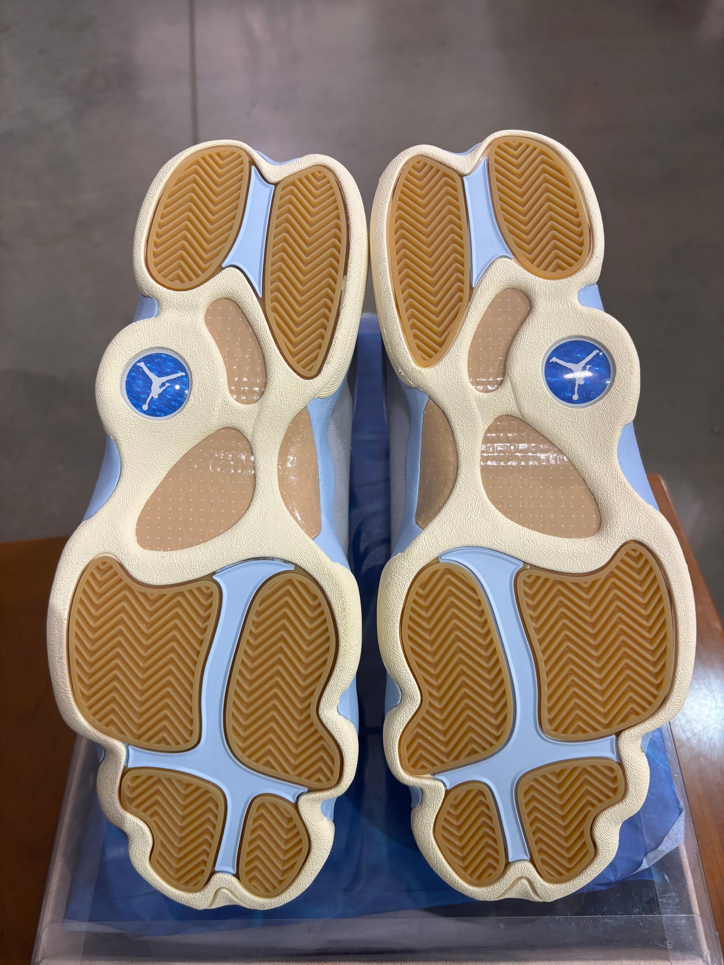 Air Jordan 13 Solefly