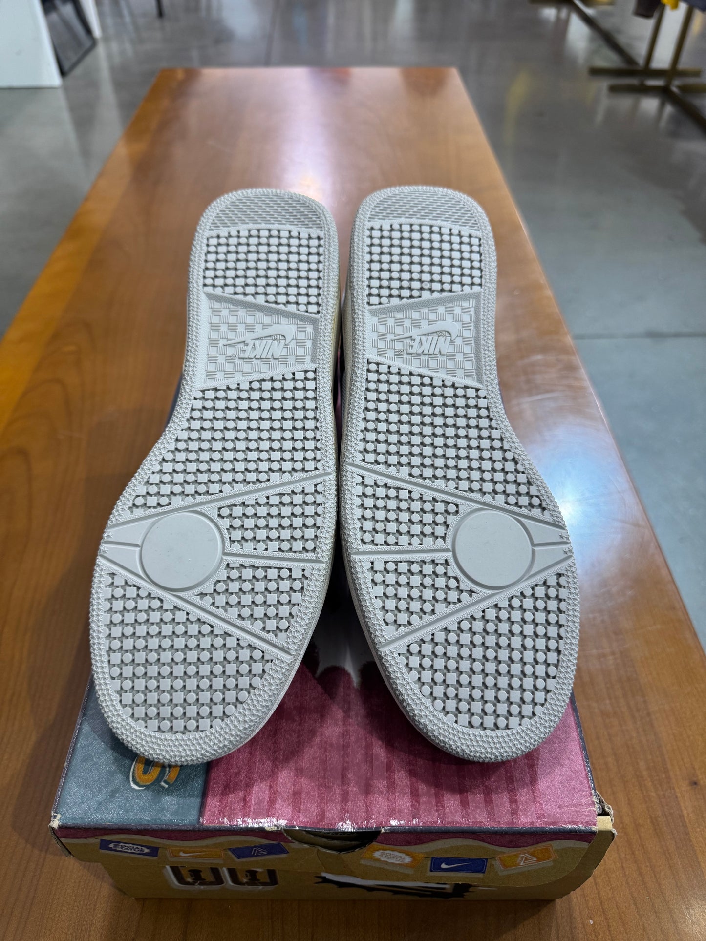 Social Status Nike Mac Attack Silver Linings