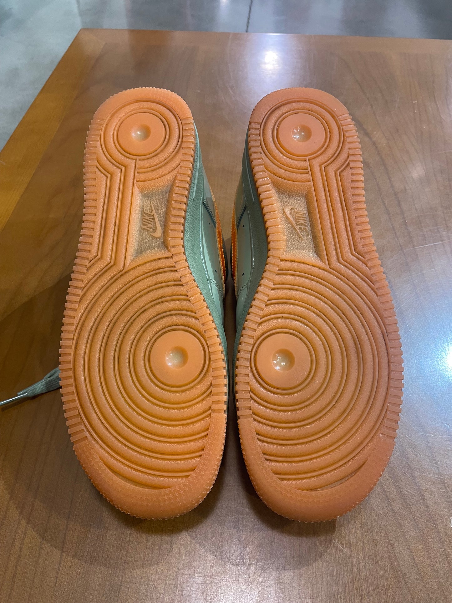 Preowned Air Force 1 Low Wet Putty 2.0