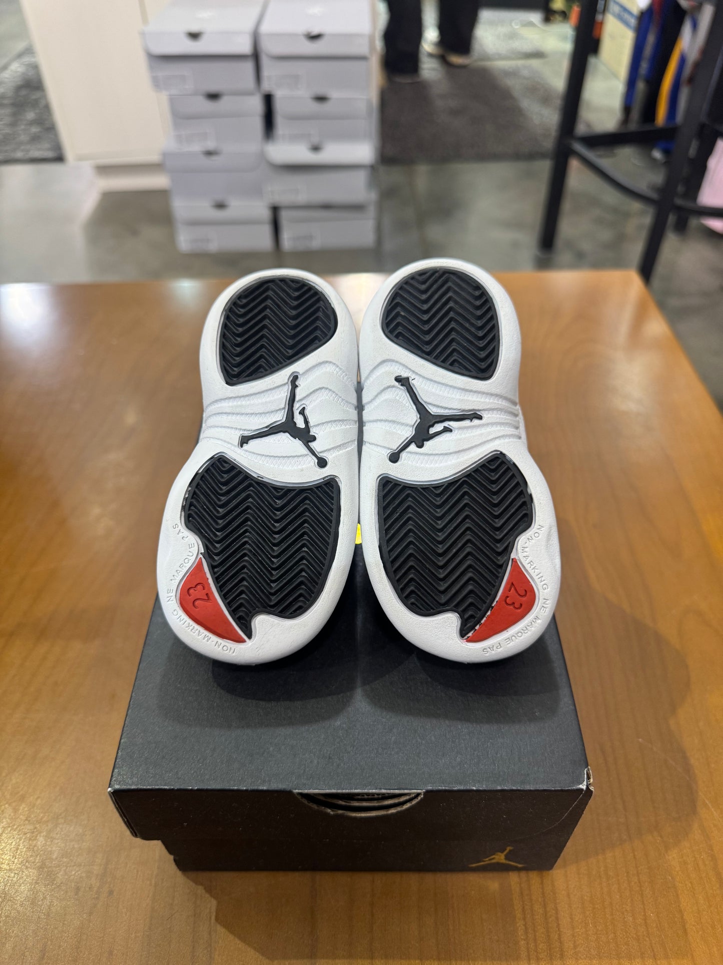 Preowned Air Jordan 12 Playoffs