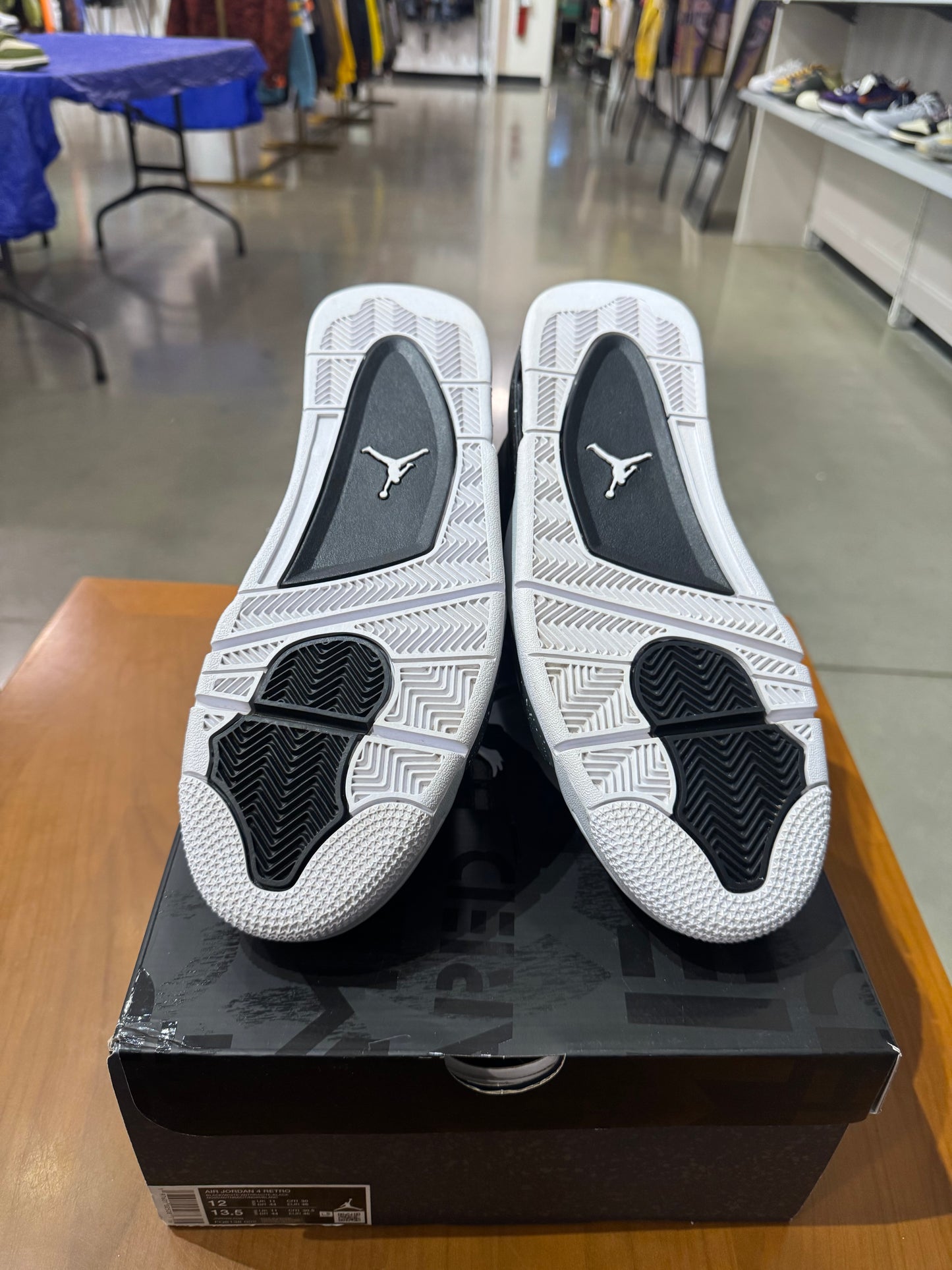 Preowned Air Jordan 4 Fear