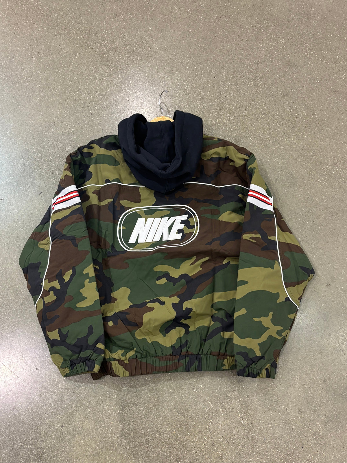 Supreme Nike Nylon Hooded Jacket Woodland Camo