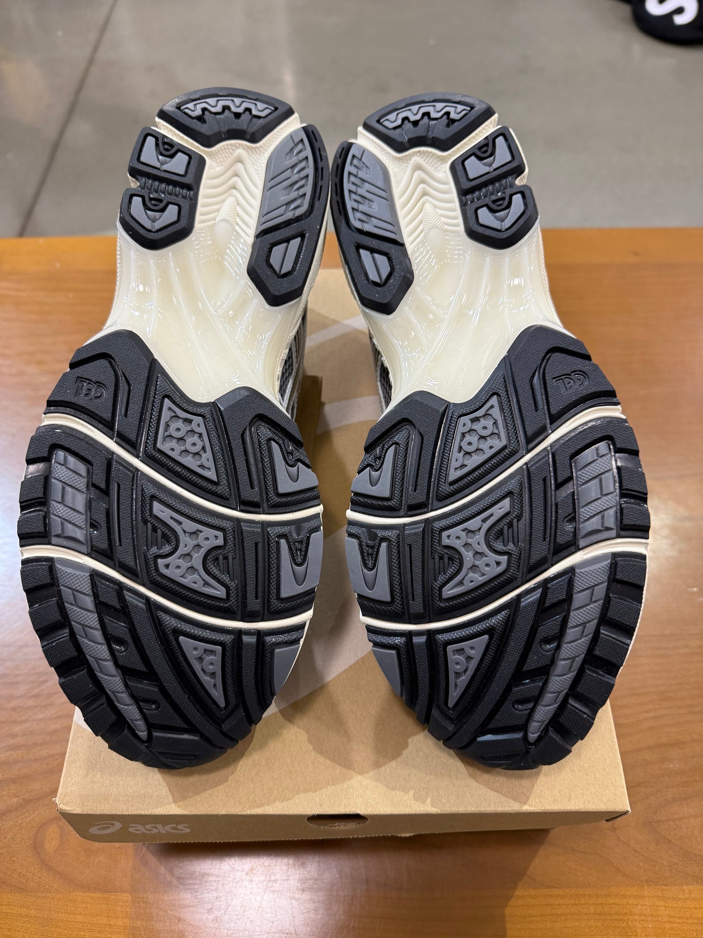 ASICS Gel-Kayano 14 Kith Chicago