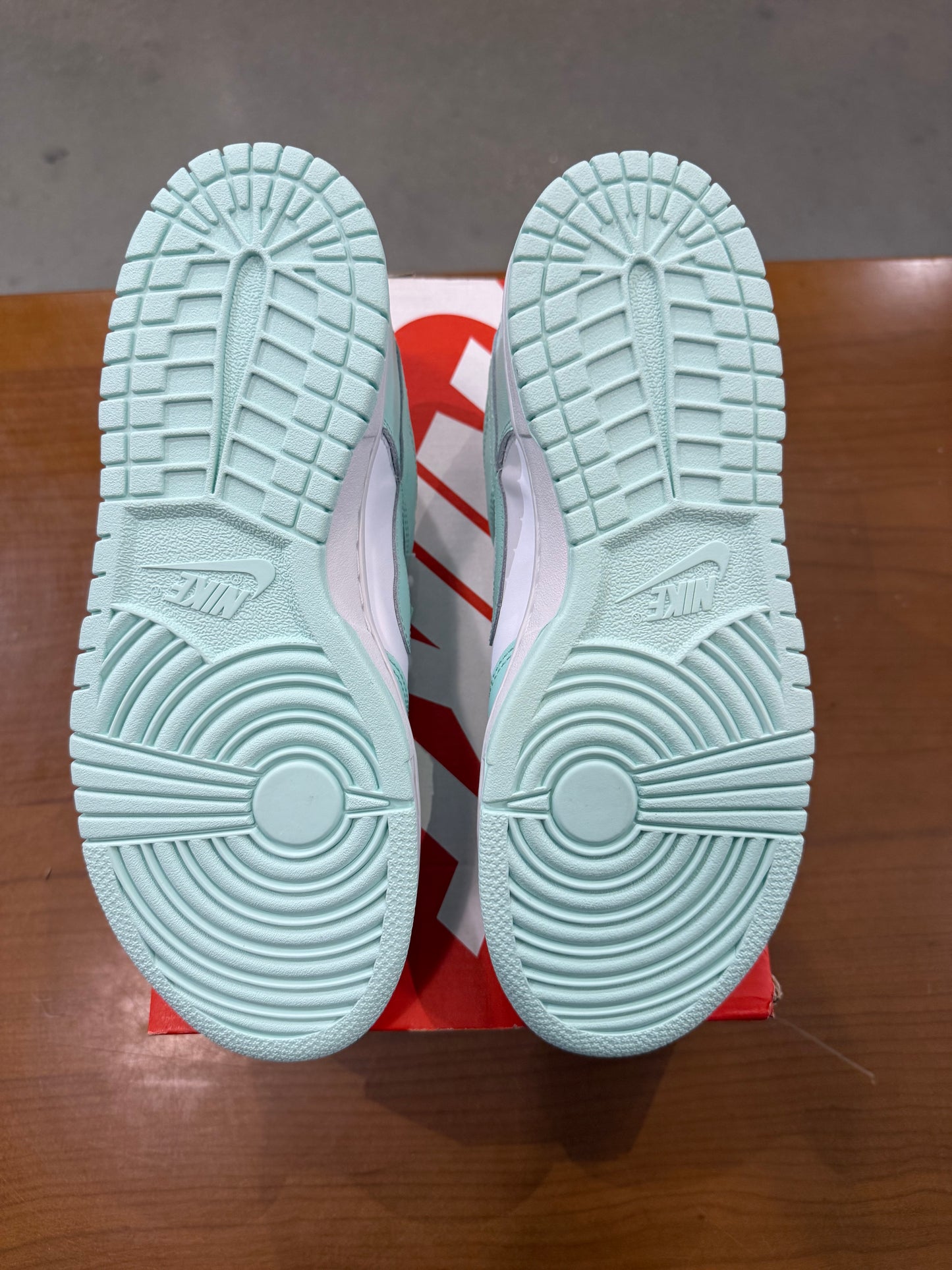 Nike Dunk Low Mint