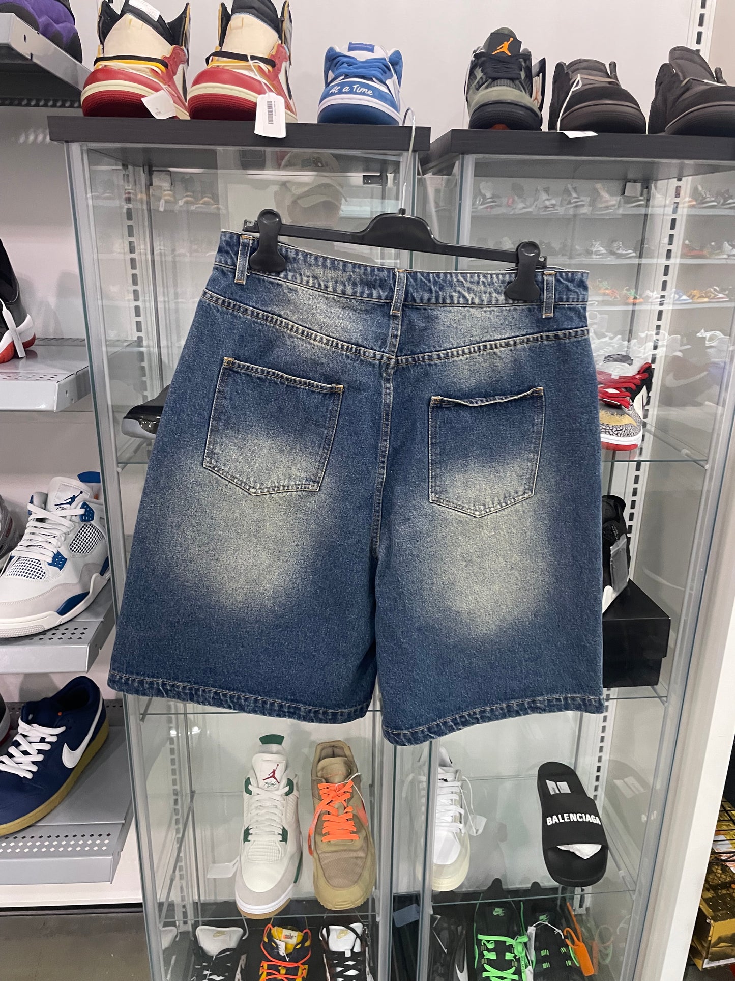 Preowned Vale Jean Shorts