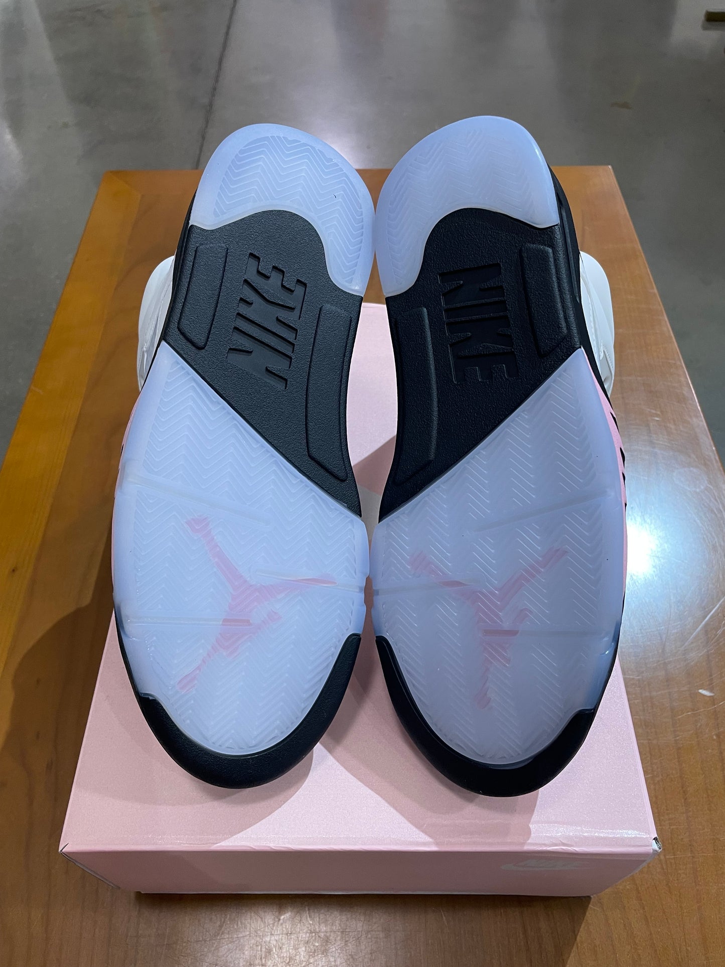 Air Jordan 5 Medium Soft Pink