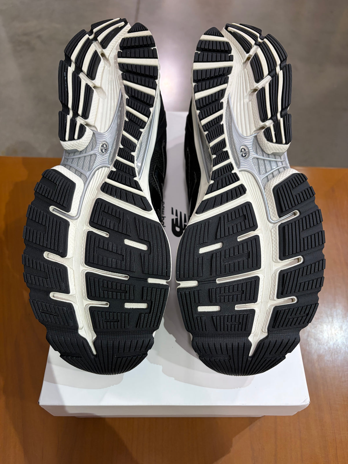 Preowned New Balance 1890 JJJJound Black White