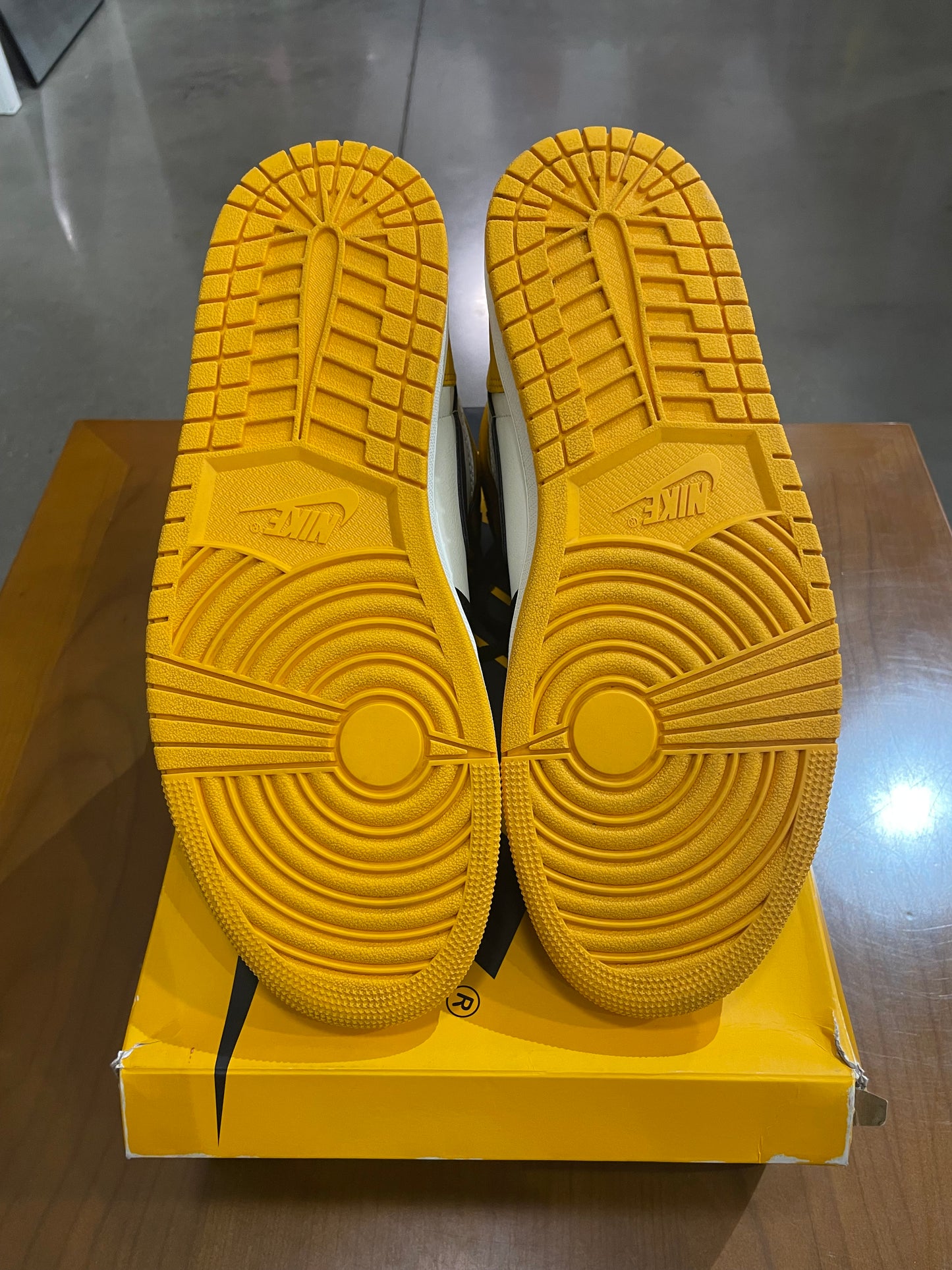 Preowned Air Jordan 1 Taxi