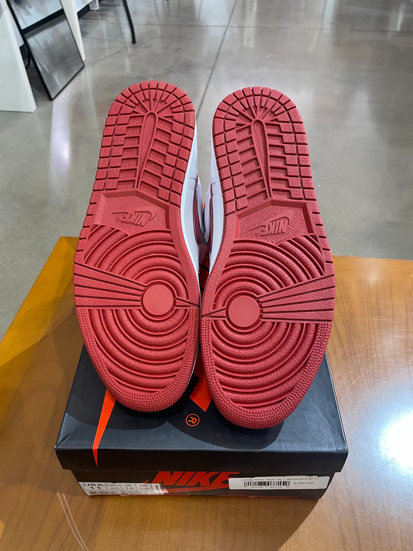 Air Jordan 1 Metallic Red