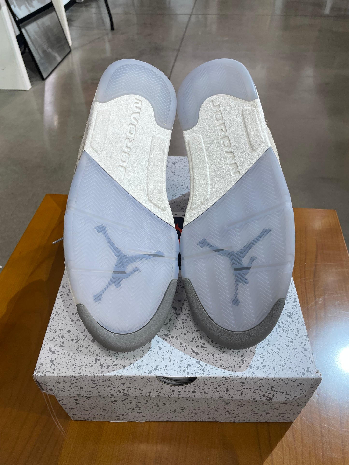 Air Jordan 5 Craft Light Orewood