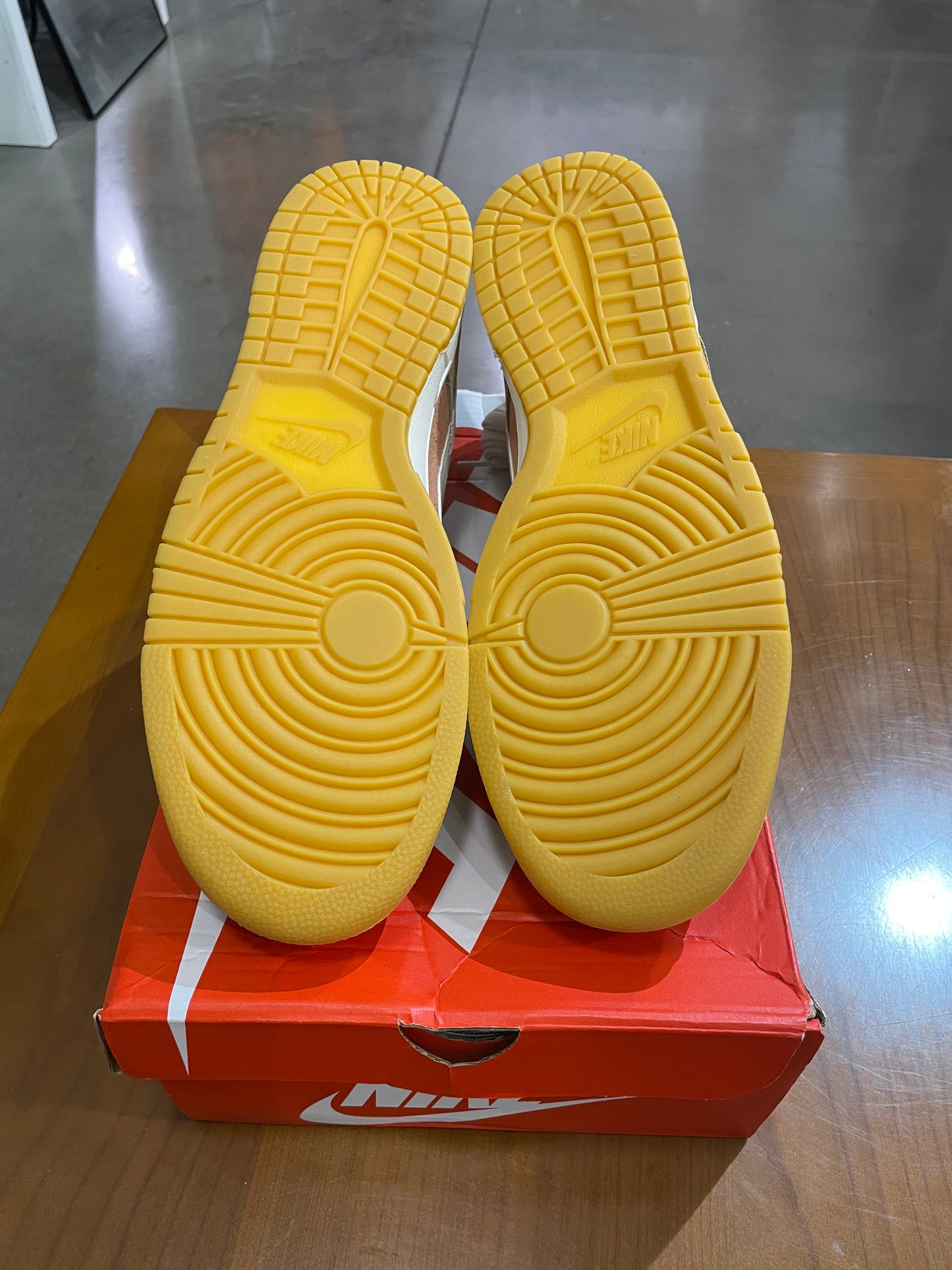 Nike Dunk Low Rattan Terra Blush