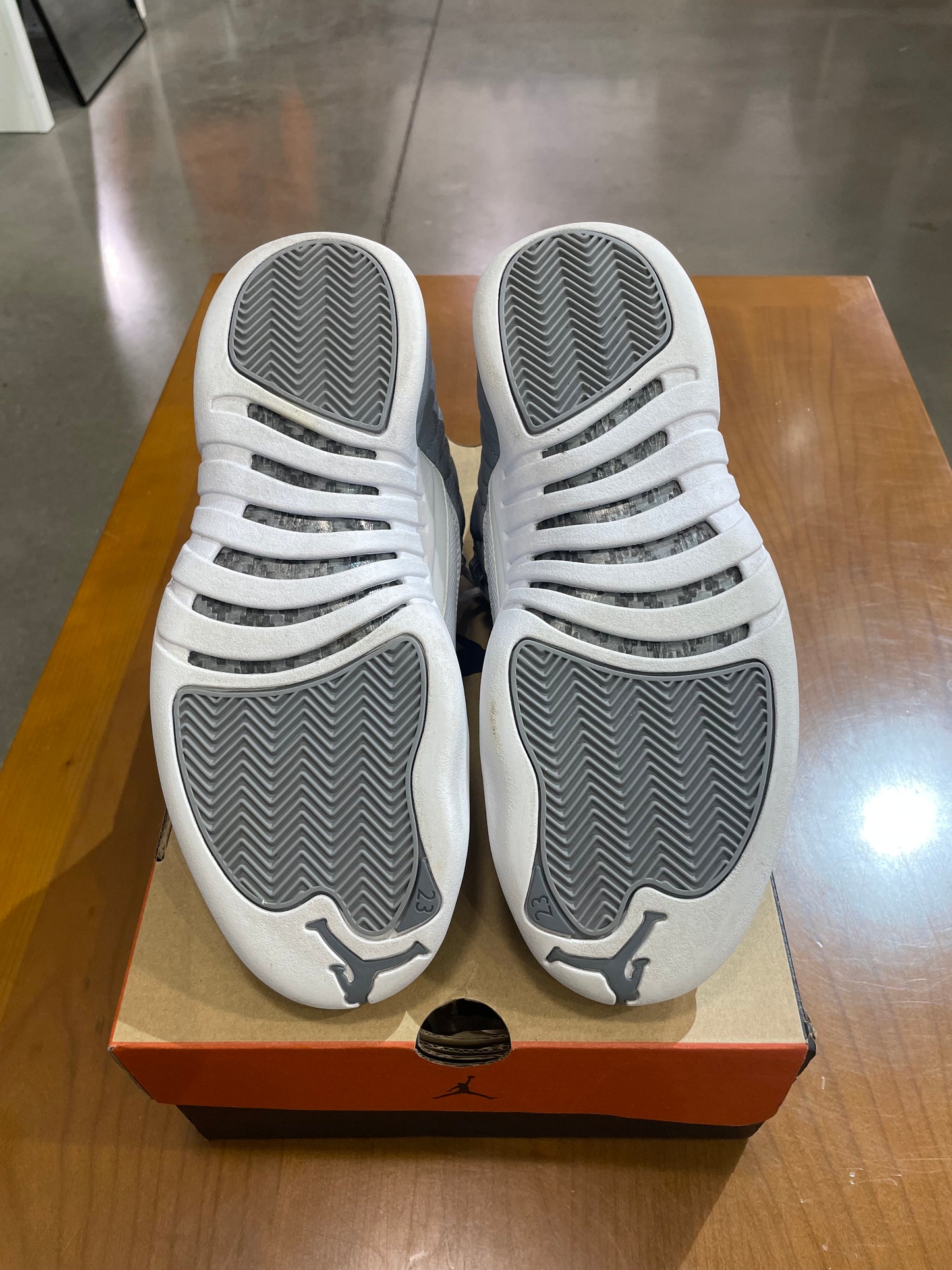 Preowned Air Jordan 12 Stealth