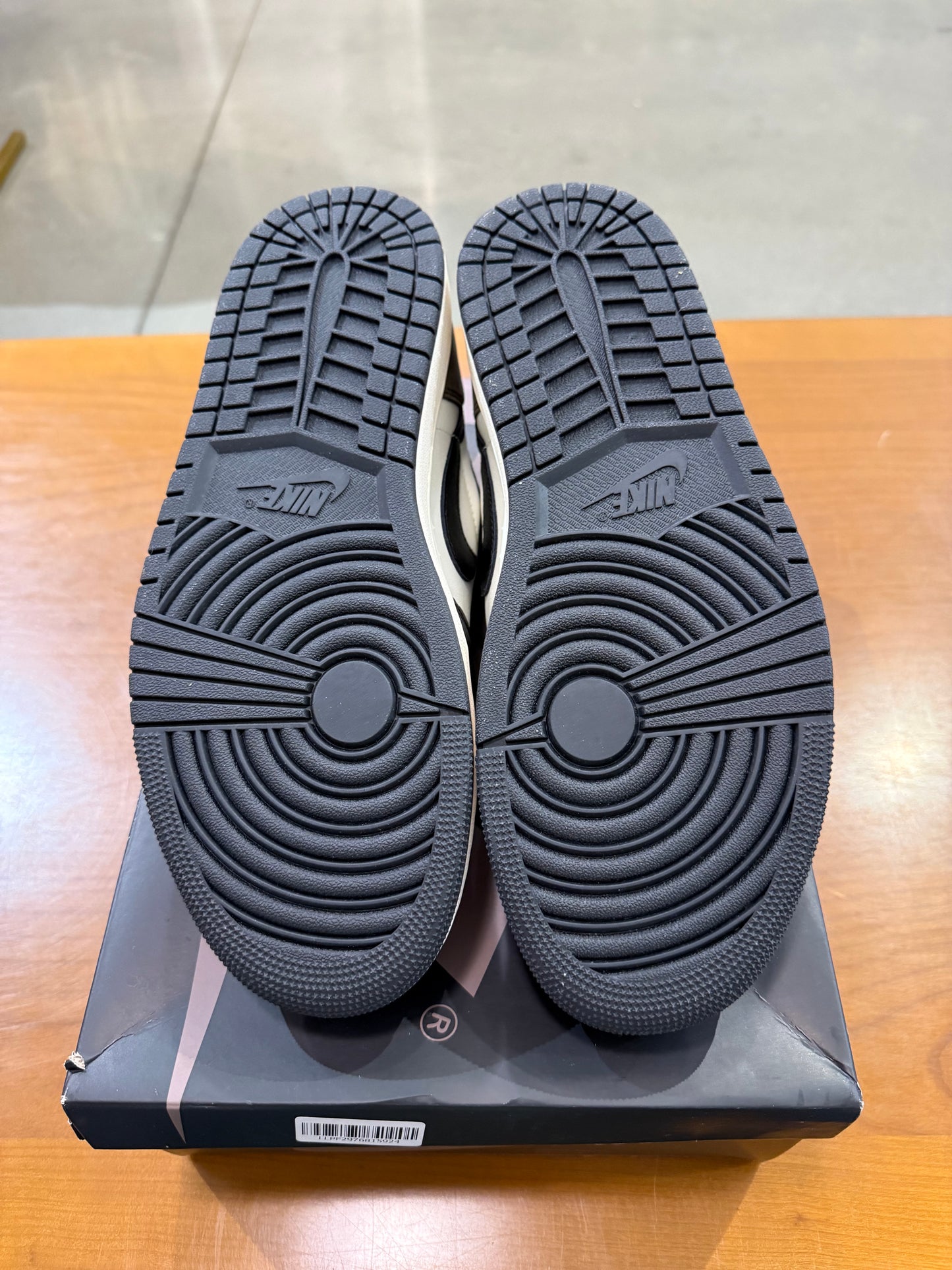 Air Jordan 1 Low Mocha