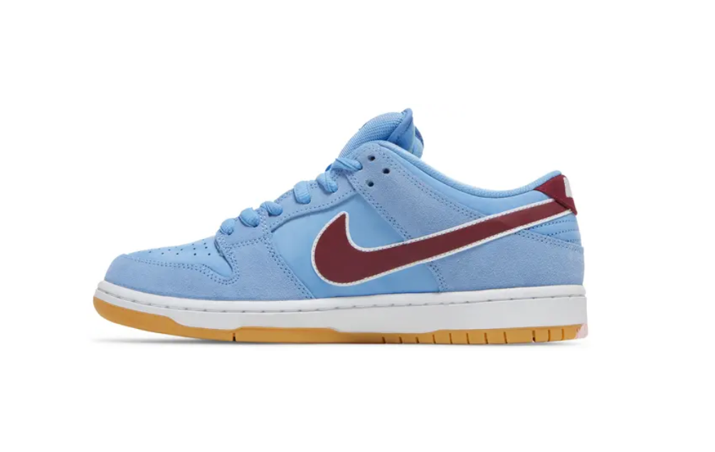 Nike SB Dunk Low Phillies