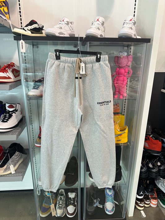 Fear of God Essentials Sweatpants Light Heather Grey