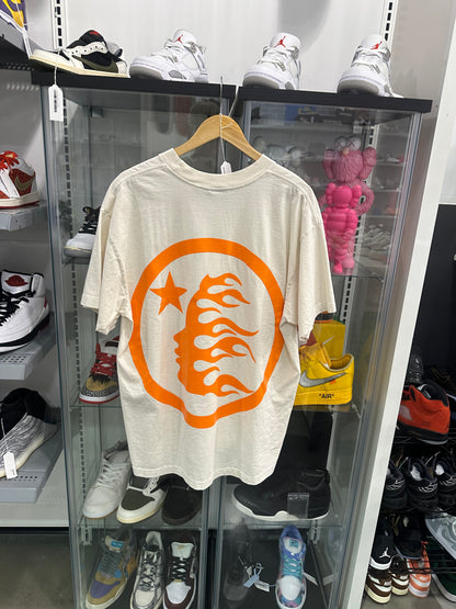 Hellstar Classic Tee Cream with Orange