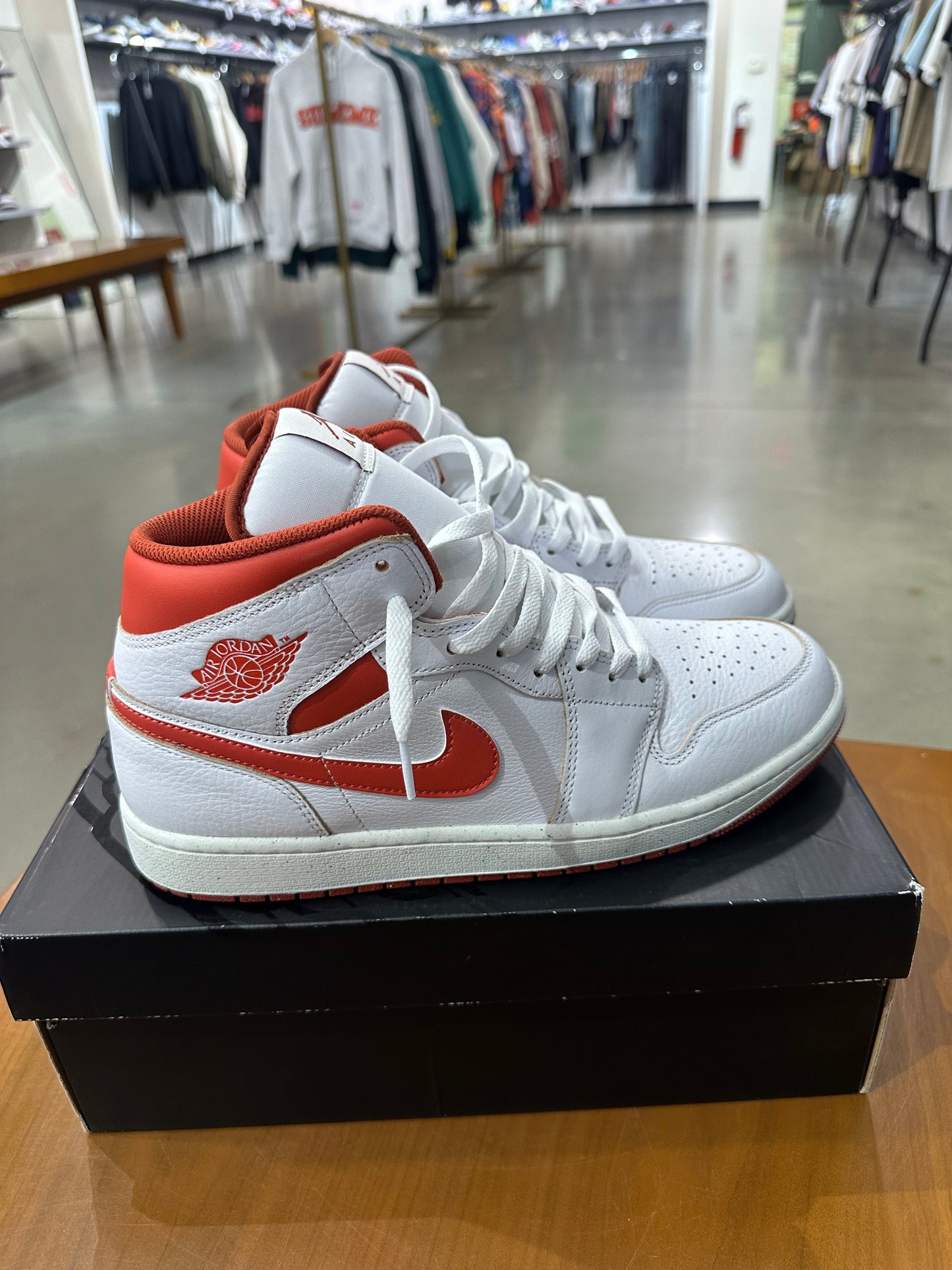 Preowned Air Jordan 1 Mid Dune Red