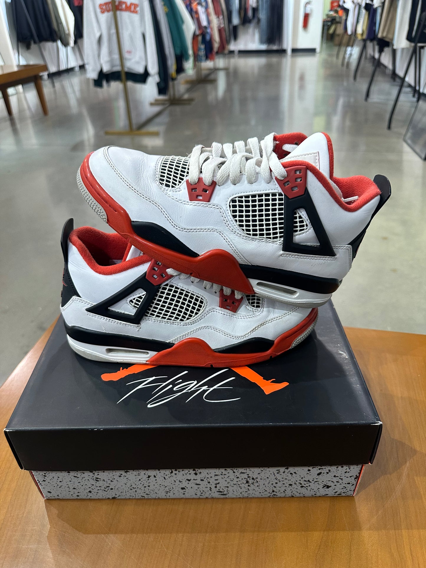 Preowned Air Jordan 4 Fire Red