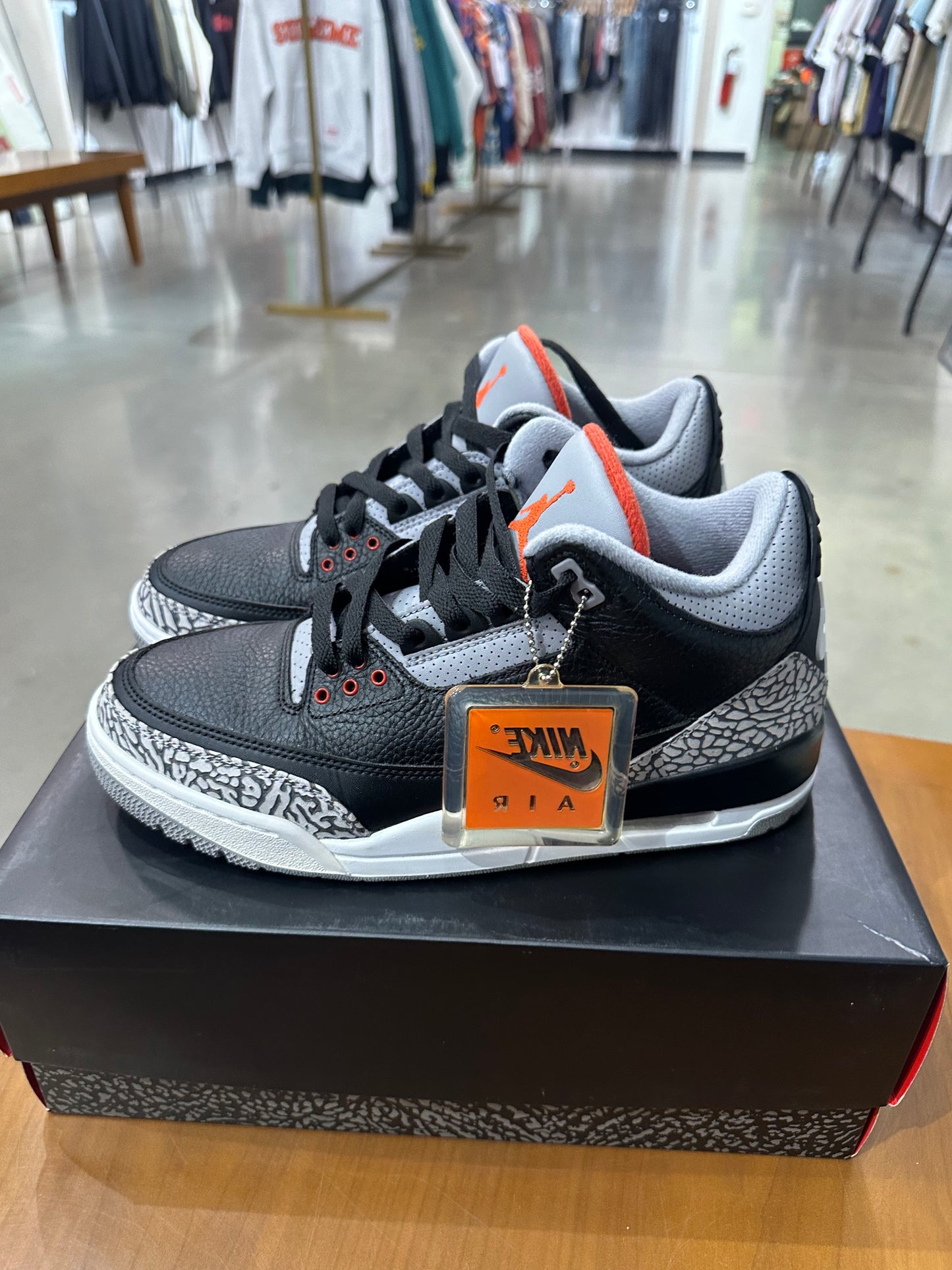 Preowned Air Jordan 3 Black Cement(2018)