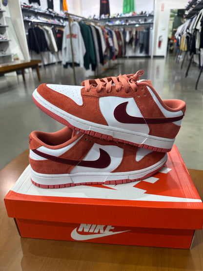 Preowned Nike Dunk Low Valentines Day