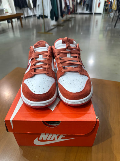 Preowned Nike Dunk Low Valentines Day