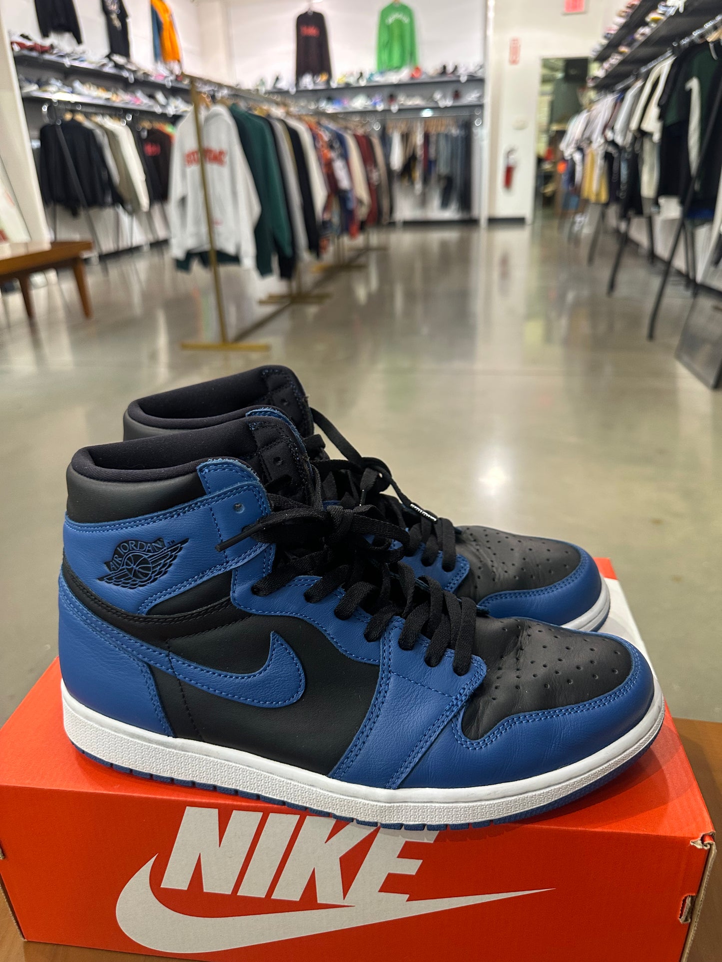 Preowned Air Jordan 1 Marina Blue