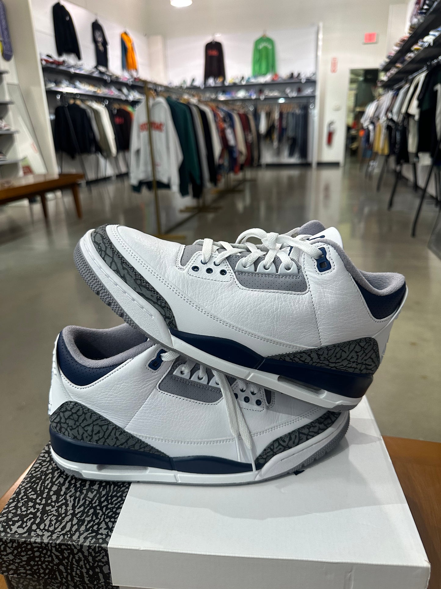 Preowned Air Jordan 3 Midnight Navy