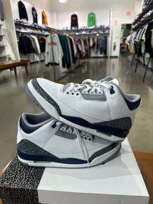 Preowned Air Jordan 3 Midnight Navy